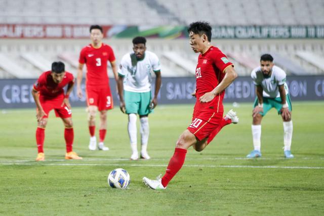 开云体育网址-脸面之战00后为国足争得希望 点射救主创新纪录